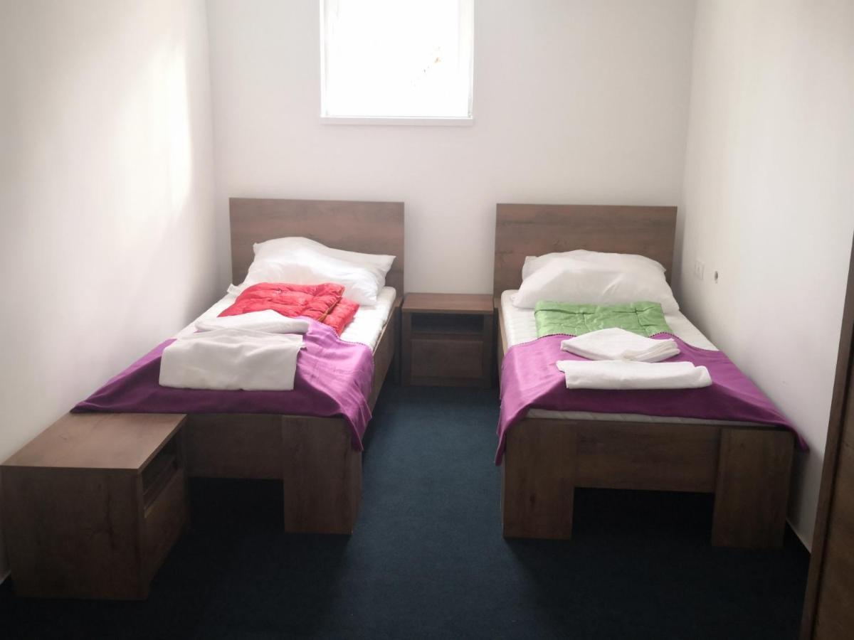 Thomas Panzio Bed & Breakfast Balatonfured Exterior photo